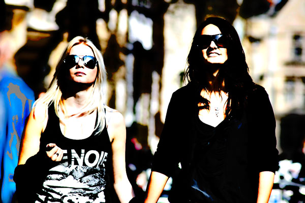 Creating Fashion Contrast Photo Effect 12